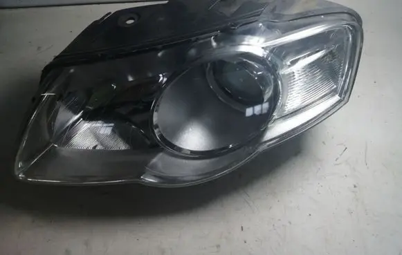 Volkswagen PASSAT B6 Headlight/headlamp 3C0941005N 89312190