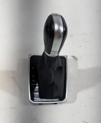 Volkswagen PASSAT B8 Gear lever shifter trim leather/knob 3G1713203C