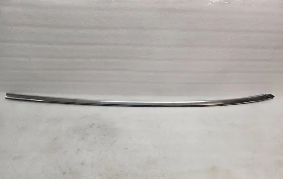 Citroen C5 Aircross Windshield trim 9816908