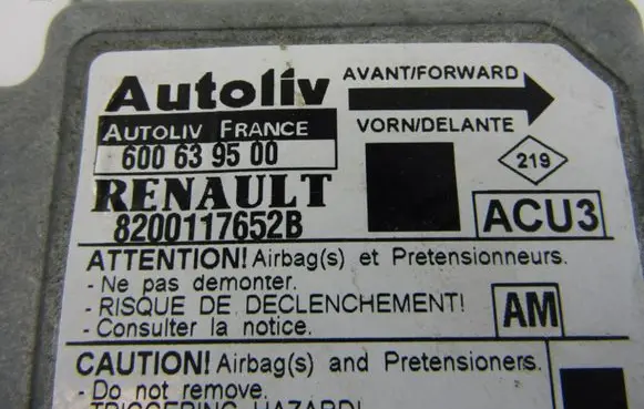 Renault Scenic I Airbag control unit/module 8200117652B; 600639500