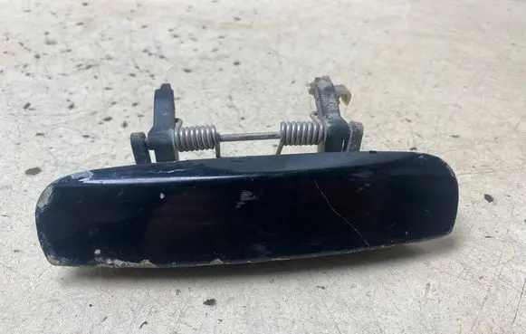 Audi A4 S4 B6 8E 8H Rear door exterior handle 8E0839207