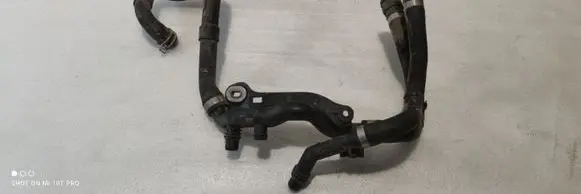 Engine coolant pipe/hose
