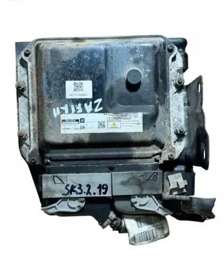 Opel Zafira B Engine control unit/module 98053910