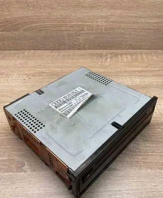 Audi A6 S6 C6 4F Navigation unit CD/DVD player 4F0035769B 4F0910769B