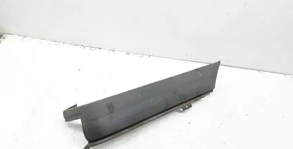 Rear bumper corner part panel trim
