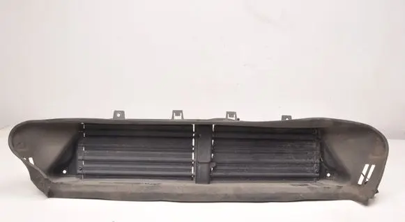 Volvo V40 Intercooler air channel guide 31323114
