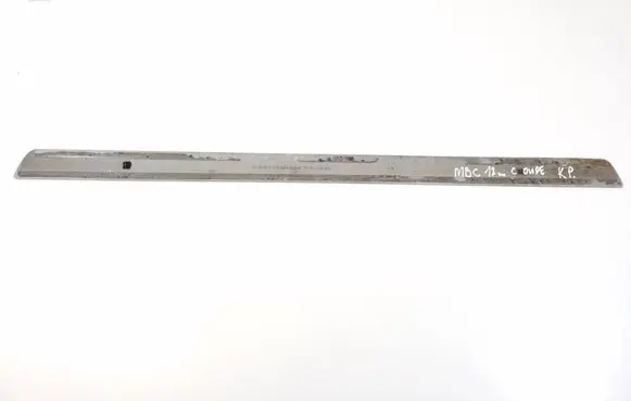 Mercedes-Benz C W204 Front sill trim cover A2046801935