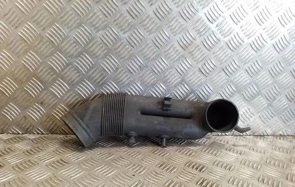 Opel Astra G Air intake duct part 24408176
