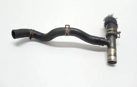 Suzuki Grand Vitara II Engine coolant pipe/hose