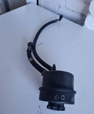 Iveco Daily 3rd gen Power steering fluid tank/reservoir 504086212