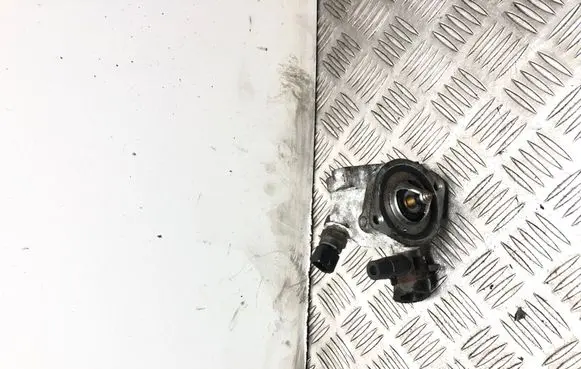 KIA Ceed Thermostat/thermostat housing