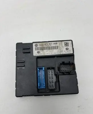 Audi A6 S6 C6 4F Comfort/convenience module 4F0907289E 5DK00876220
