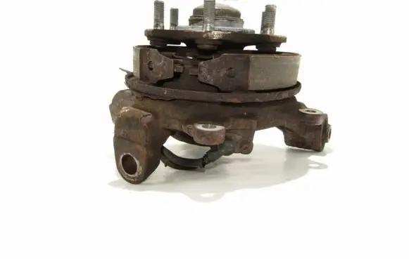 Mitsubishi Pajero Rear wheel hub