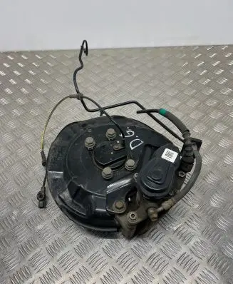 Nissan Qashqai Rear wheel hub