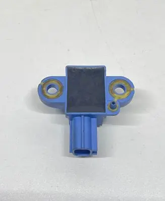 Volkswagen Golf V Airbag deployment crash/impact sensor 1K0955557A