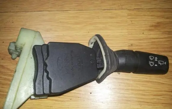 Ford Mondeo MK II Wiper control stalk 97bg17k478cb