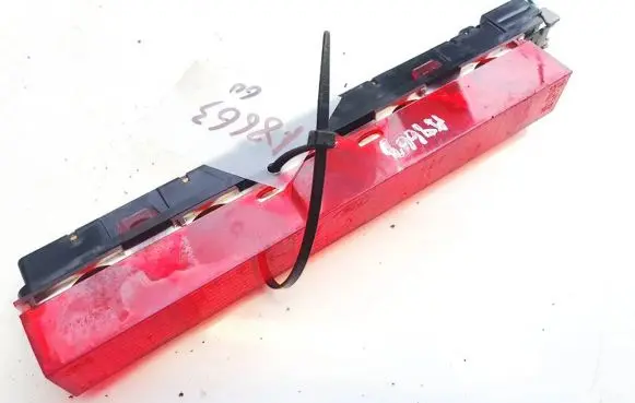 Ford Mondeo Mk III Third/center stoplight 0374d