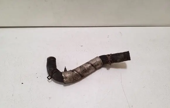 Chevrolet Captiva Engine coolant pipe/hose