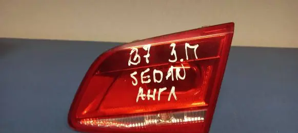Volkswagen PASSAT B7 Tailgate rear/tail lights 90004891