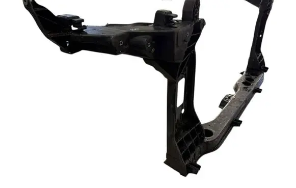 Hyundai Tucson TL Radiator support slam panel 64101d7000