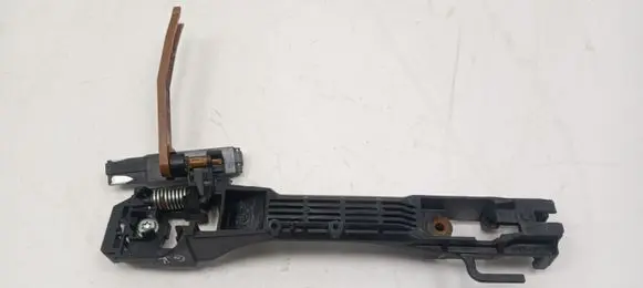 Lexus RX 330 - 350 - 400H Rear door exterior handle/bracket