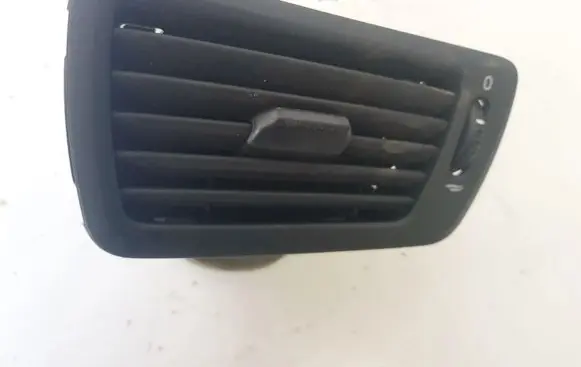 Volvo S60 Dash center air vent grill 3409375