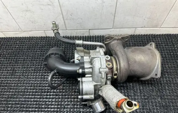 Volvo V60 Turbo BM5G6K682DD 5000395000261 54399700123