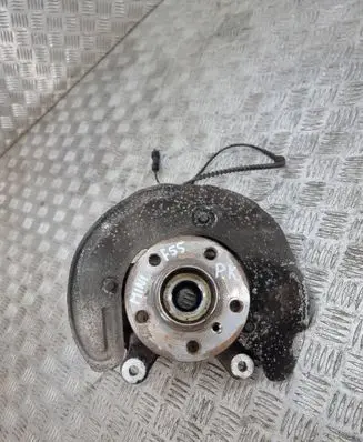 Mini One - Cooper F56 F55 Front wheel hub 