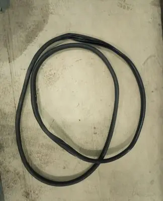Hyundai ix20 Rear door rubber seal (on body) 