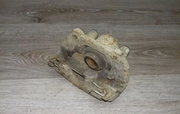 Volvo XC70 Rear brake caliper