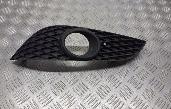 Opel Astra H Front bumper lower grill 13225764