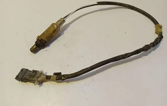 Volvo S70 V70 V70 XC Lambda probe sensor 3545971