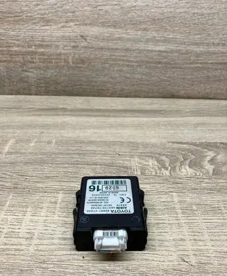 Toyota Prius (XW20) Door central lock control unit/module 8999147030 48411010740