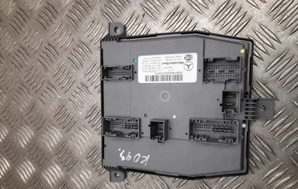 Mercedes-Benz EQC Comfort/convenience module A2059007845