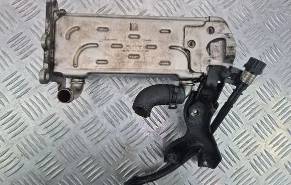 Mercedes-Benz Sprinter W906 other engine part A6511400675