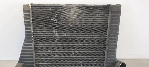 Volvo 240 Intercooler radiator 1317319