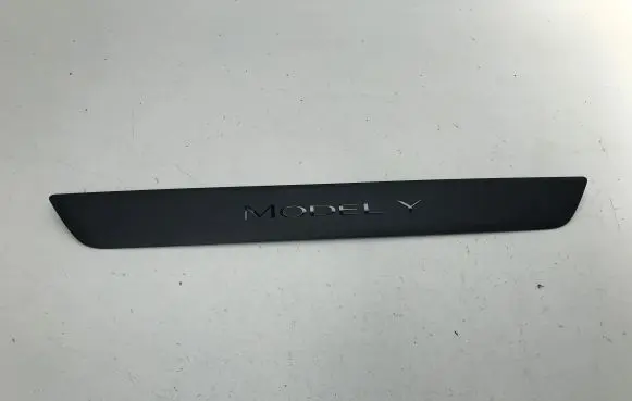 Tesla Model Y Front sill (body part) 149430100B