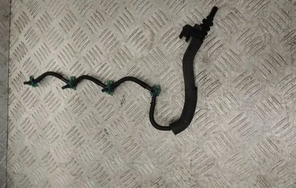 Peugeot 2008 I Fuel return line/hose 