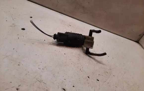 Audi A4 S4 B6 8E 8H Windscreen/windshield washer pump