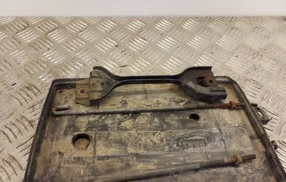 Subaru Outback (BS) Battery bracket 82122AJ001