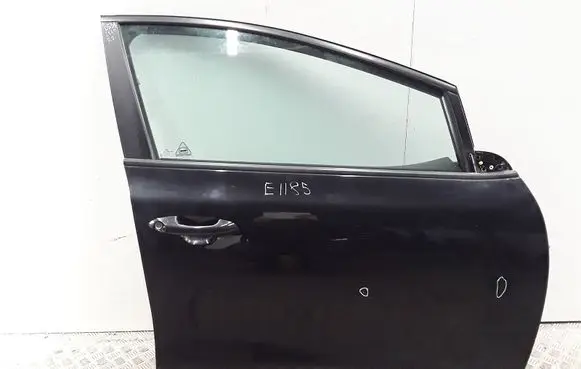 KIA Ceed Front door 