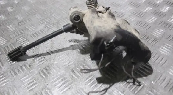 Volvo C30 Rear brake caliper