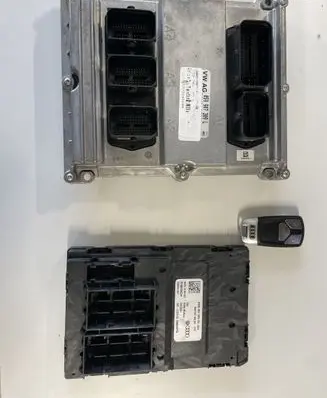 Engine ECU kit and lock set