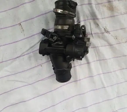 Peugeot 3008 I Throttle valve