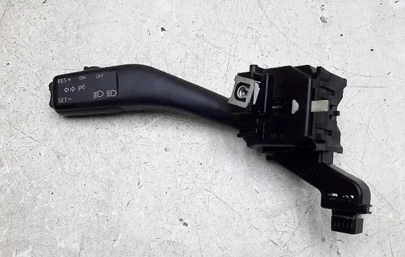 Volkswagen Touran I Light switch 1K0953513A