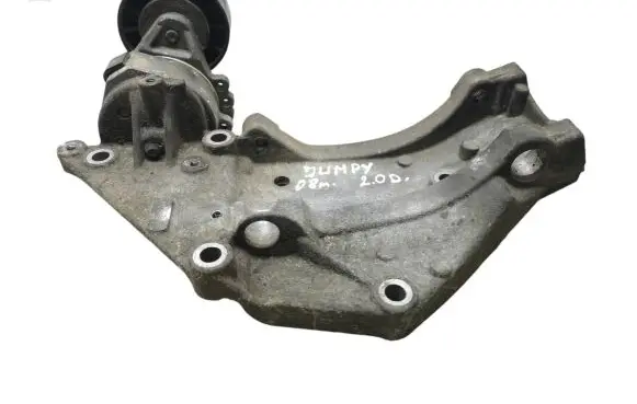 Citroen Jumpy Generator/alternator bracket 9682367380 18055549F