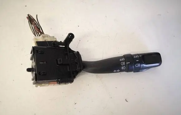 Toyota Corolla Verso AR10 Indicator stalk 173650