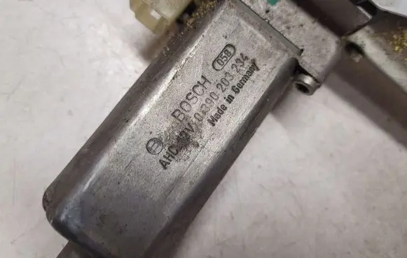 BMW 5 E60 E61 Seat adjustment motor 0390203234