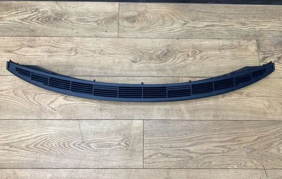 BMW 3 E90 E91 Parcel shelf grill 7058347 05724000 14121810
