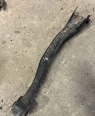 Mitsubishi Pajero Rear control arm